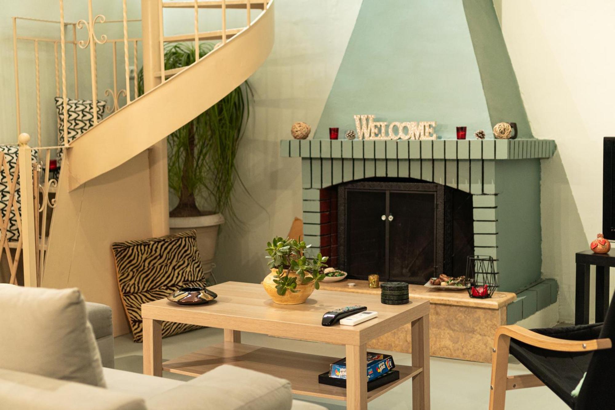Nafpaktos Christine'S Houseヴィラ エクステリア 写真